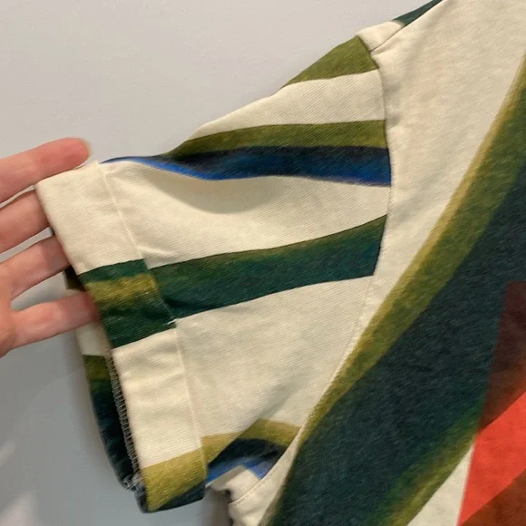 Abstract Multicolor Women's Top - Picture 4 of 11